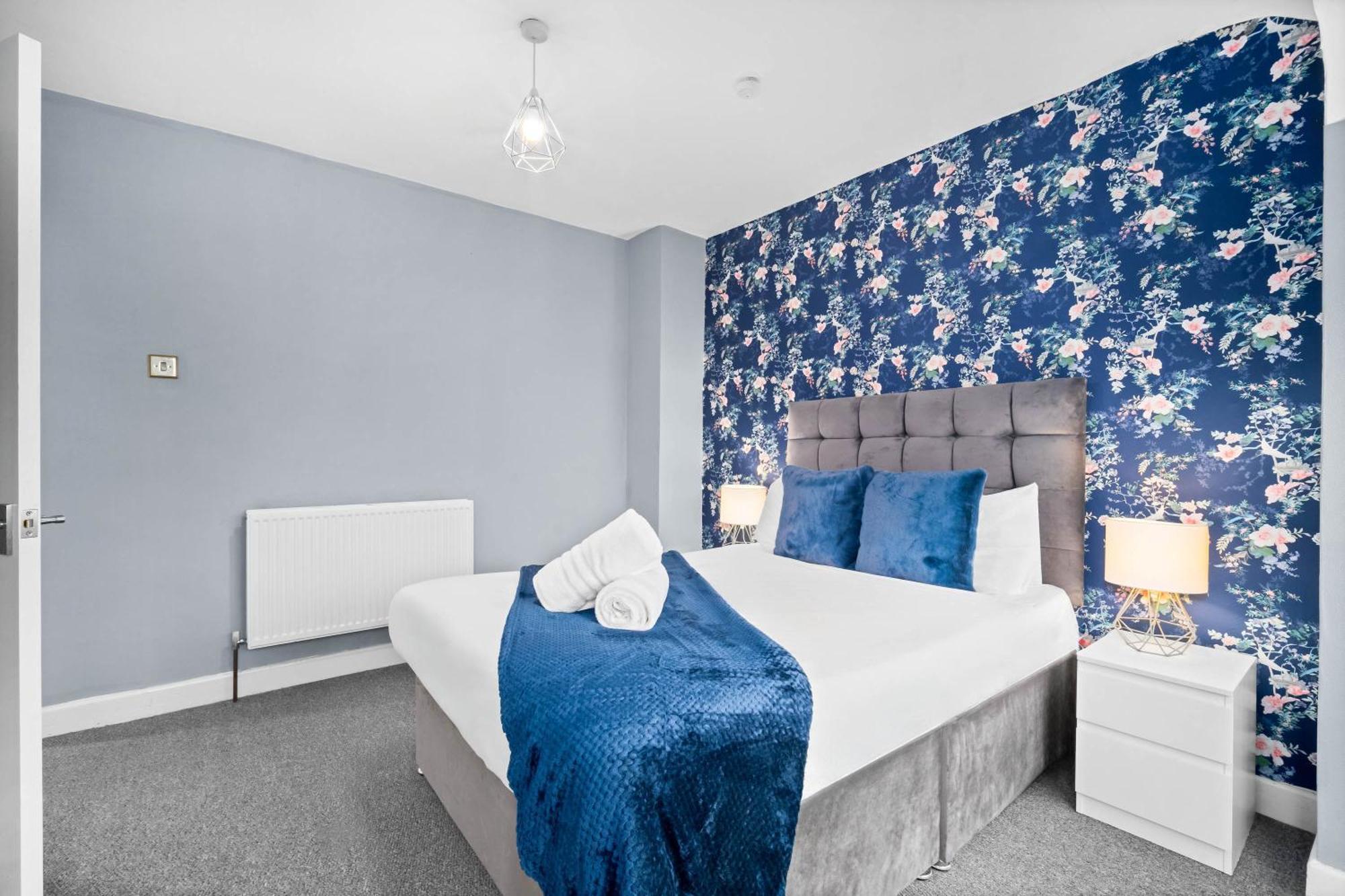 Stylish 3 Bedroom House - Parking - Garden - Great Barr - Netflix - Top Rated -121J Birmingham Kültér fotó